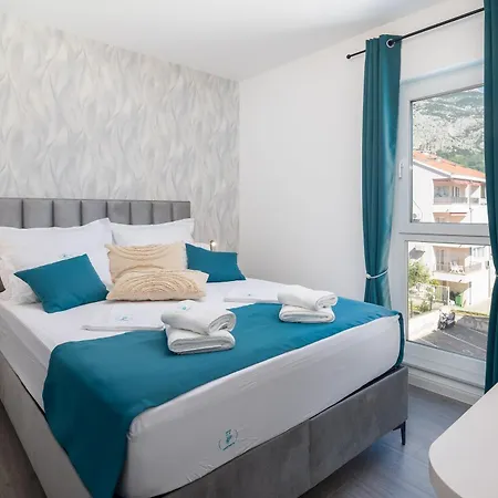 Tt With Sea View And Private Parking * Makarska